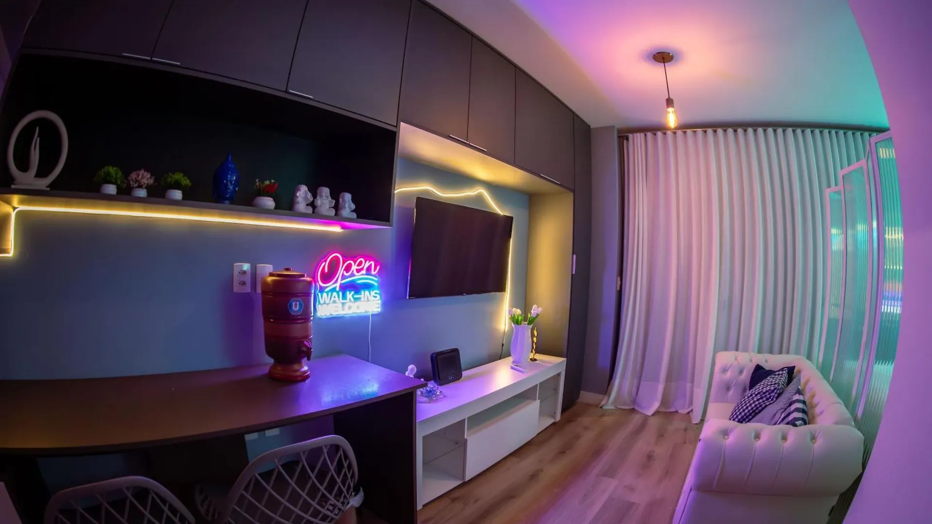 Metro, Vaga De Garagem, Conforto, Lazer, Vila Madalena Apartment