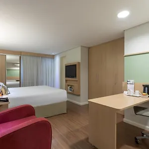 Mercure Nacoes Unidas Отель